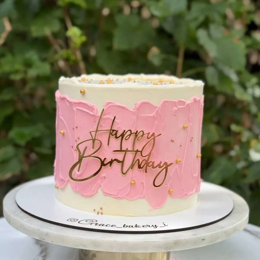 Torte 2 kg · 110 €