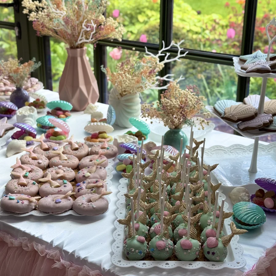 Sweet Table